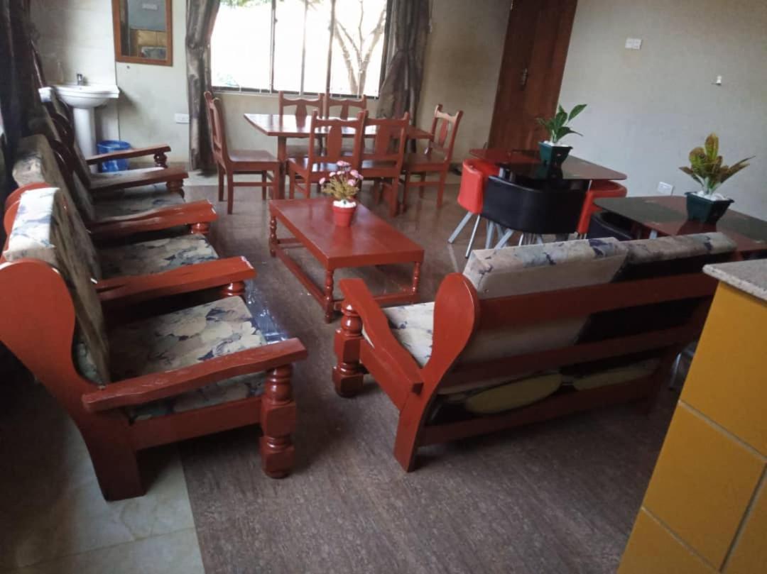 Muleba Patty Lodge מראה חיצוני תמונה